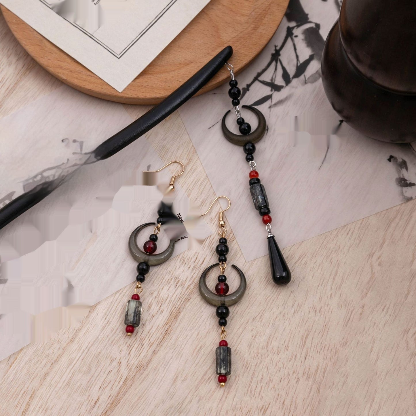 Wooden Antique Water Drop Tassel Step Shake Hair Pin Crescent Earrings