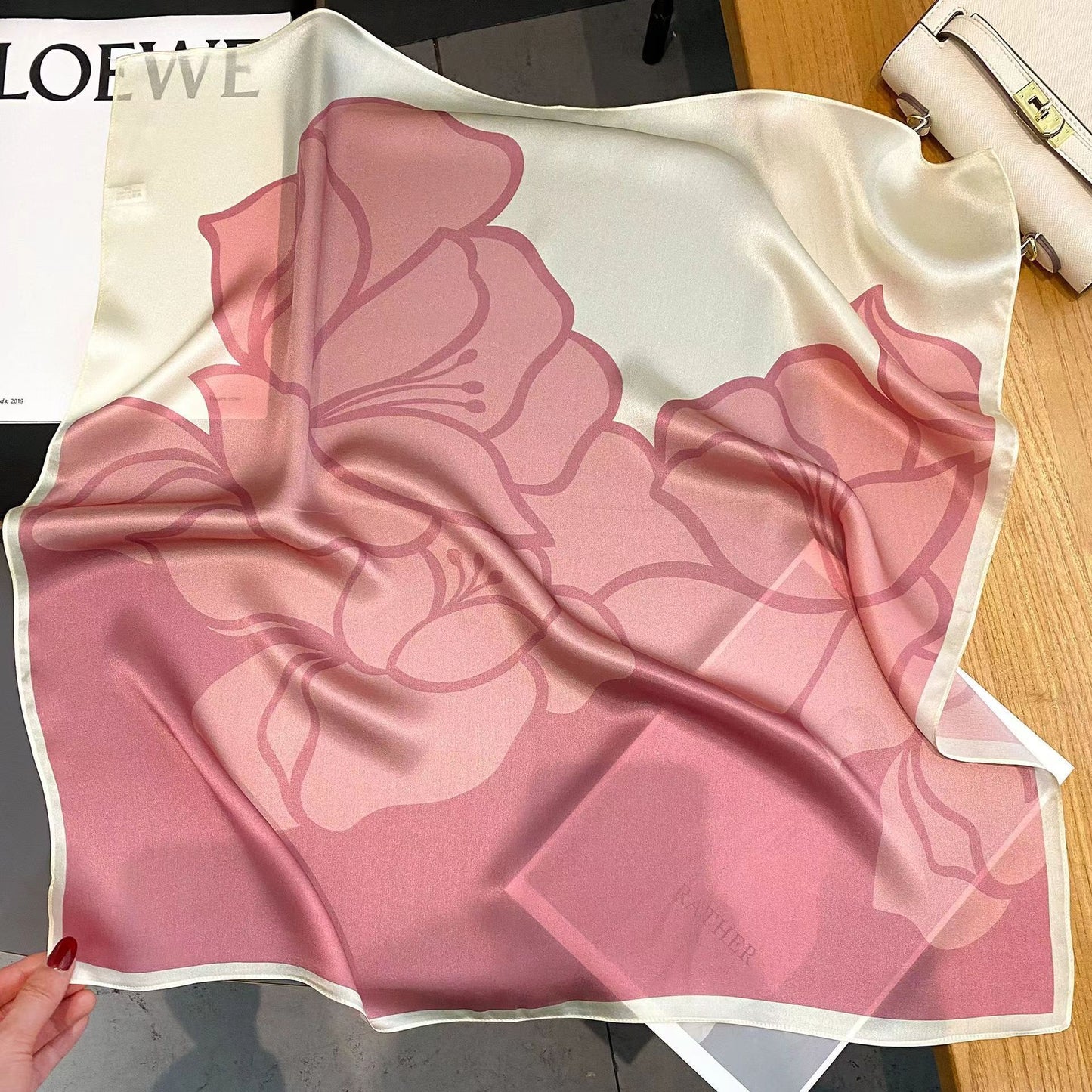 Women's High-end Thin Square Scarf