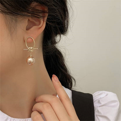 Vintage Pearl Sterling Silver Needle Earrings