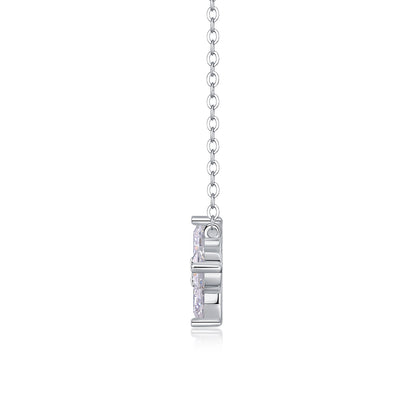 Lucky Four-leaf Clover - A Fashionable And Luxurious Diamond Jewelry Pendant Set With Moissanite S925 Sterling Silver And Platinum Plating