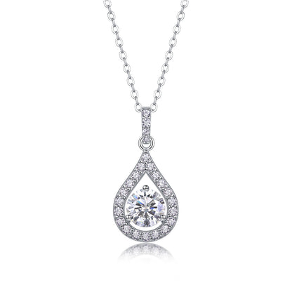 Heart Charm - A Fashionable And Luxurious Diamond Jewelry Piece Set With 1-carat Moissan Diamond S925 Sterling Silver And Platinum-plated Pendant