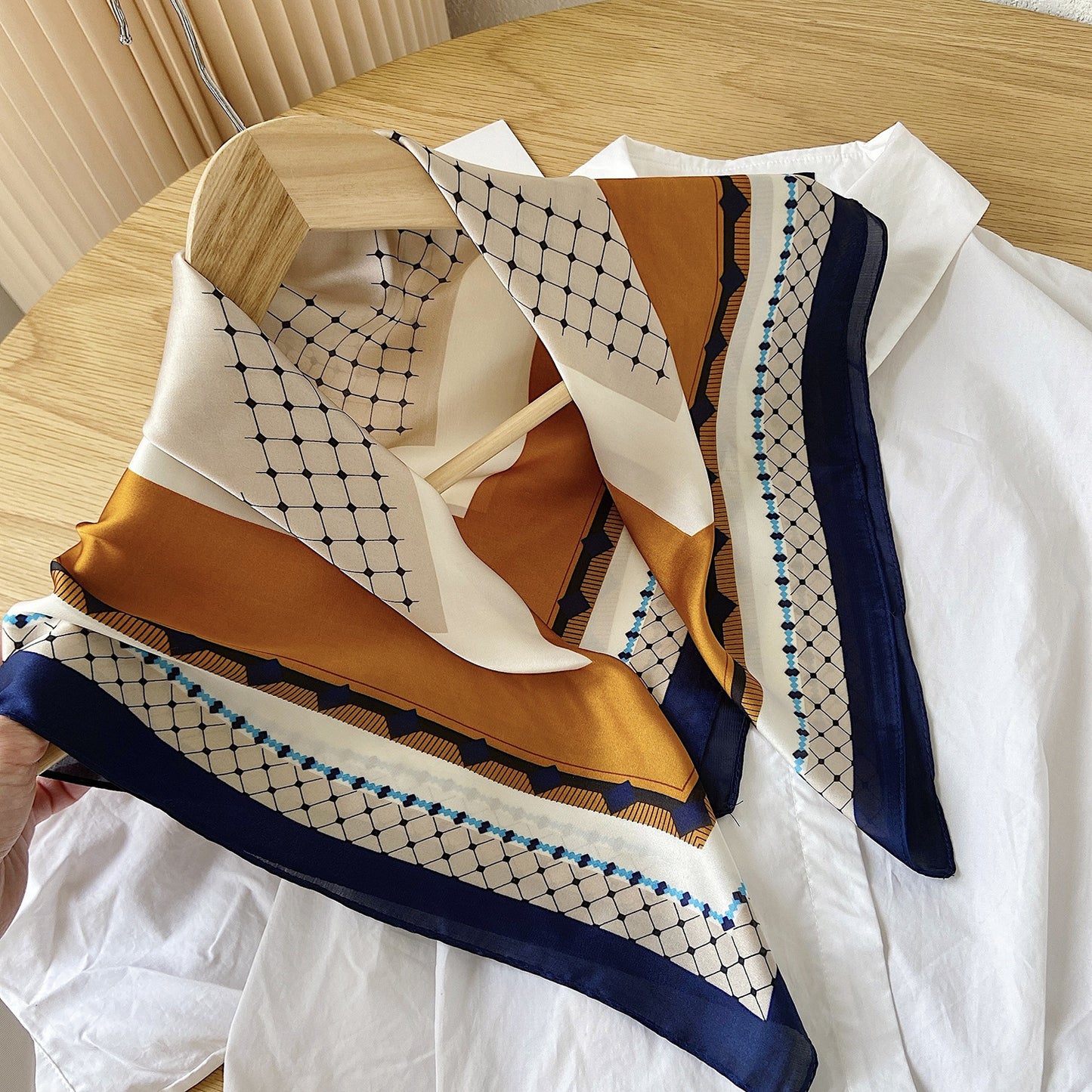 Black And White Striped Small Square Towel Silk Scarf Women's Headscarf Spring And Autumn