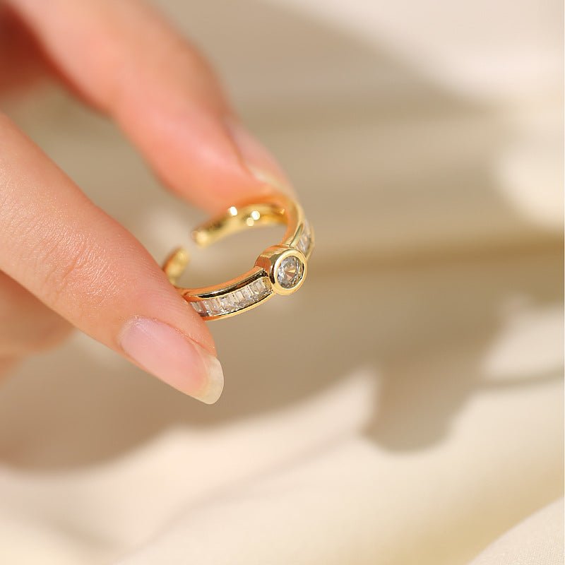 Ring Female European And American Micro Inlaid Emerald Zircon With Diamond