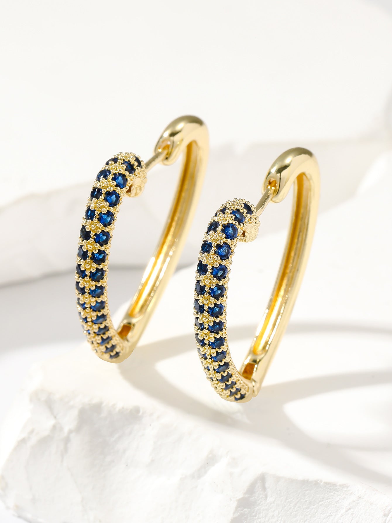 Fashion Retro Gold Love Multi-color Zircon Stud Earrings