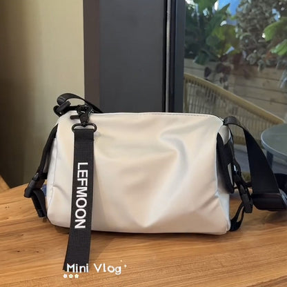 Niche Messenger Bag Unisex Style Small Black Versatile Small Bag