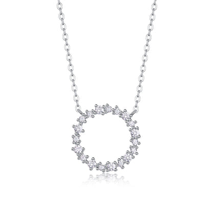 Emerald Water Ripples - A Fashionable And Luxurious Diamond Jewelry Pendant Set With Moissanite S925 Sterling Silver And Platinum Plating