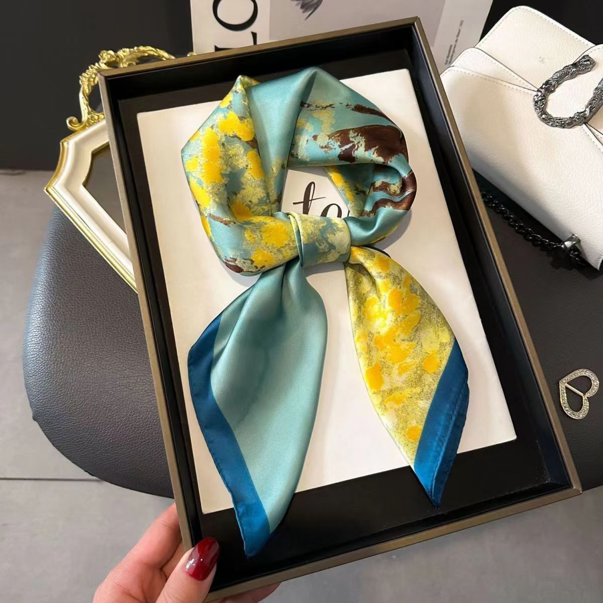 Women's High-end Thin Square Scarf