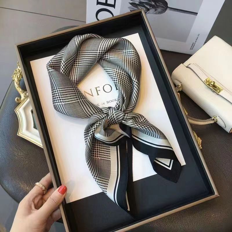 Women's High-end Thin Square Scarf